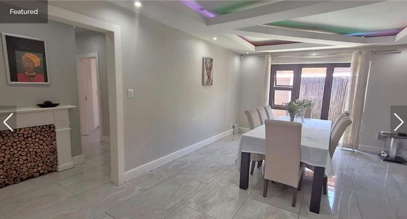 7 Bedroom Property for Sale in De Tijger Western Cape